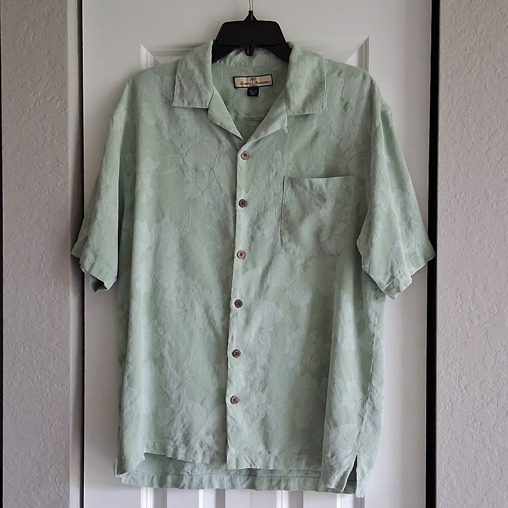 Tommy Bahama Light Green Hawaiian Short Sleeve Silk Shirt Men's Size L